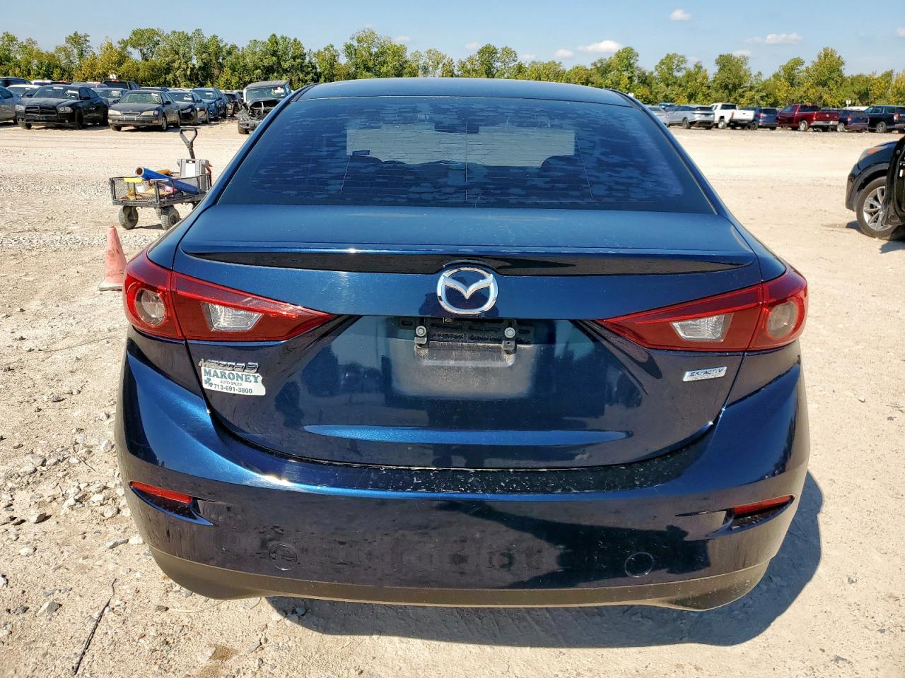2018 Mazda 3 Touring VIN: 3MZBN1V35JM246041 Lot: 82272985