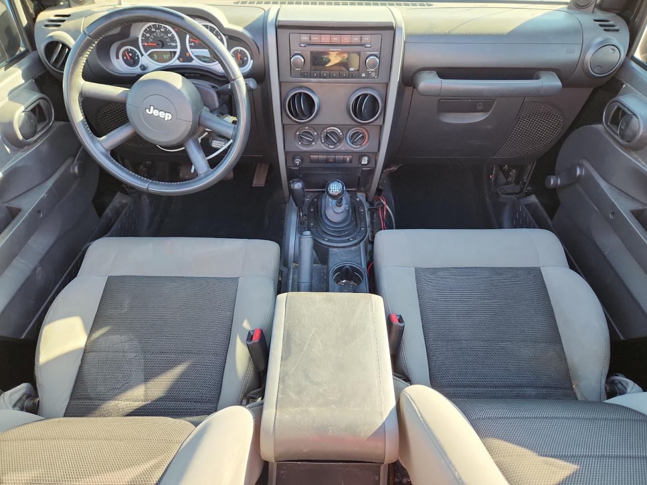 2010 Jeep Wrangler Sport VIN: 1J4AA2D17AL177686 Lot: 86880875