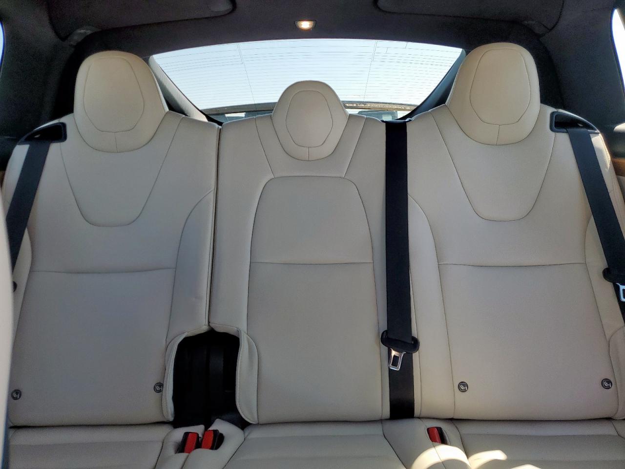 2020 Tesla Model X VIN: 5YJXCDE24LF248474 Lot: 81979025