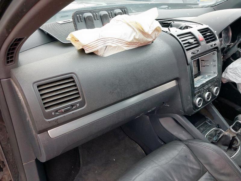 2005 VOLKSWAGEN GOLF GTI 