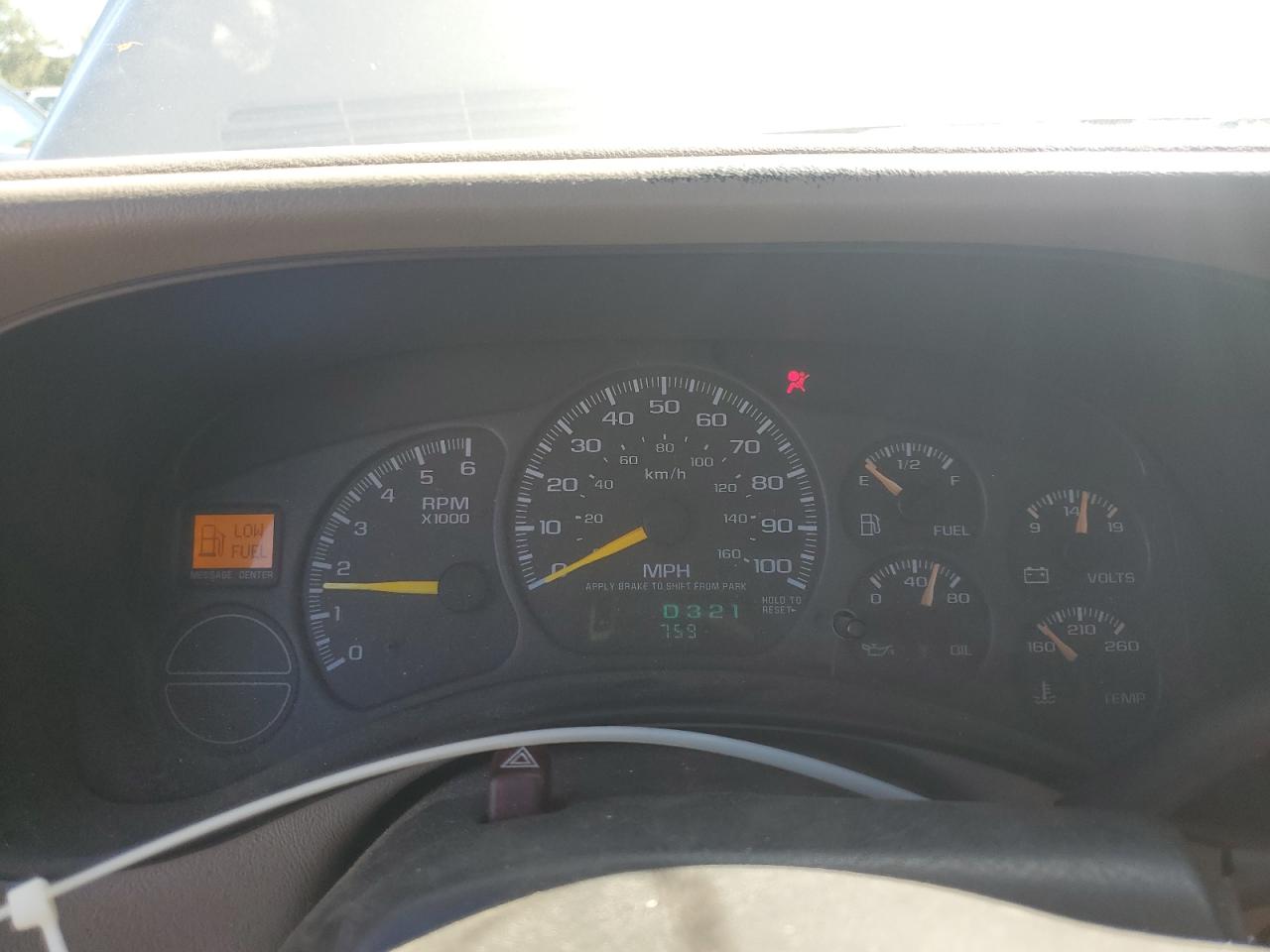 1999 Chevrolet Silverado C1500 VIN: 1GCEC19T3XZ13709 Lot: 84949485