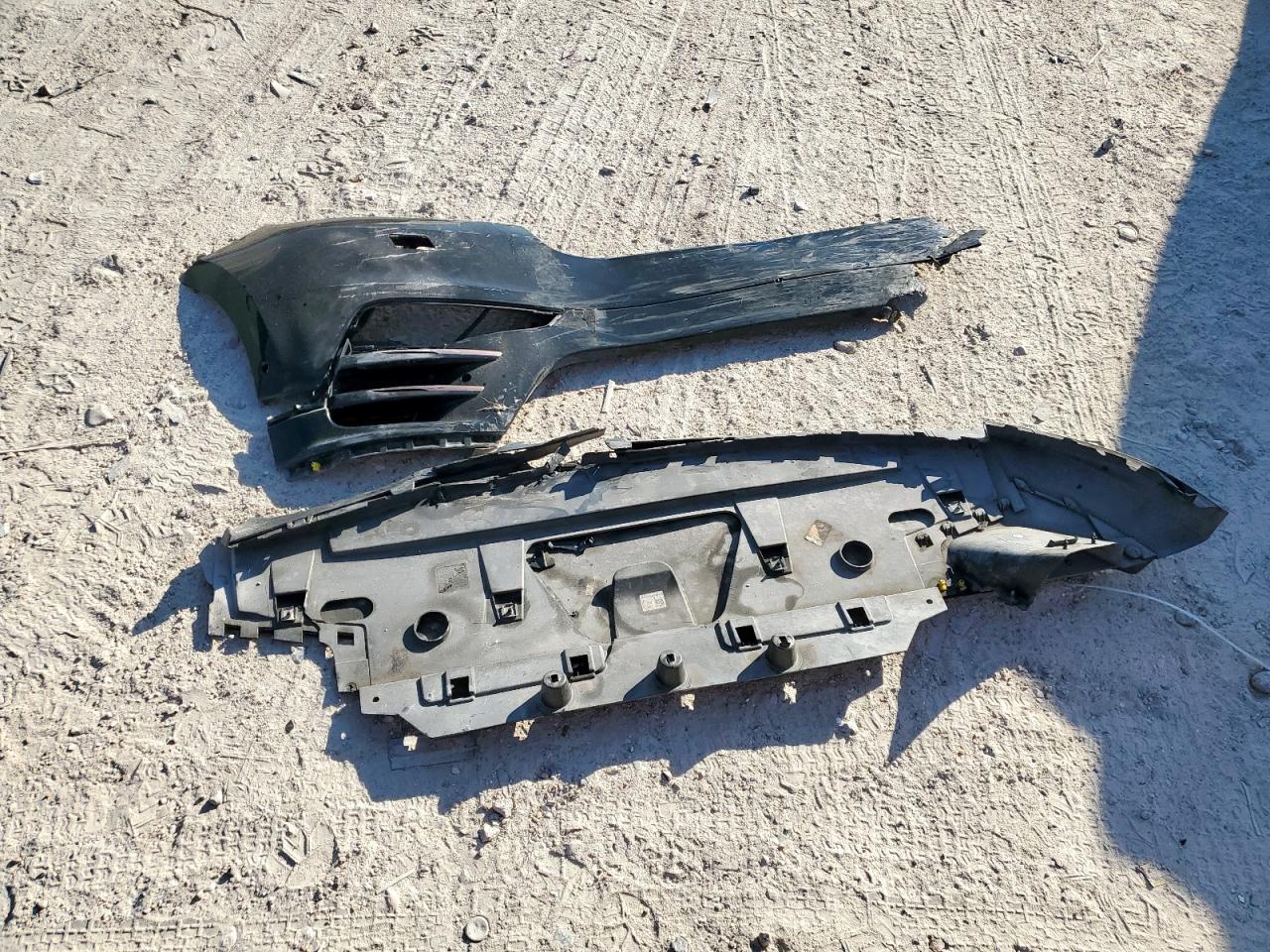 2018 Land Rover Range Rover Velar R-Dynamic Se VIN: SALYL2RX9JA710878 Lot: 82428815