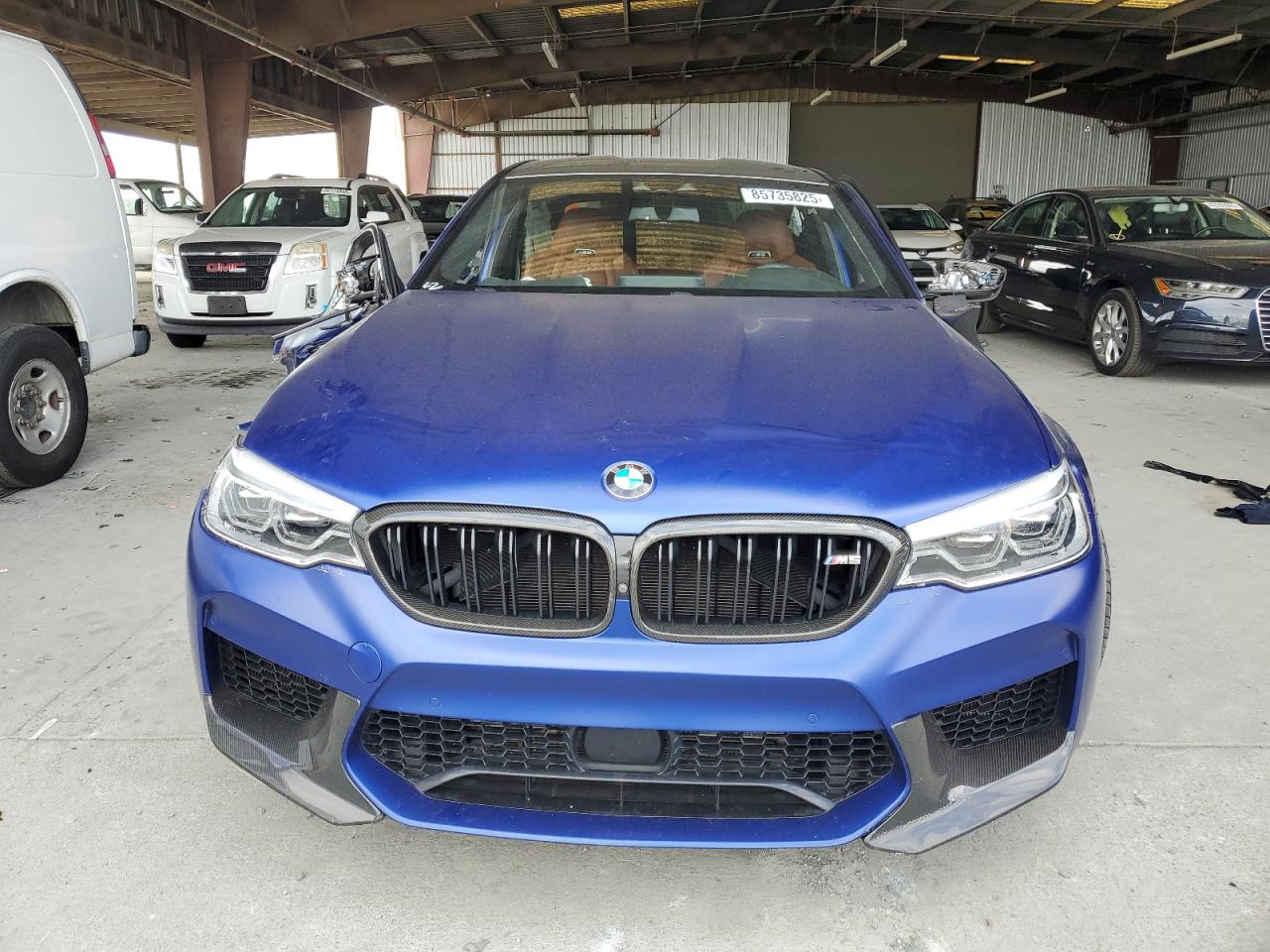 Фото: WBSJF0C55KB448437