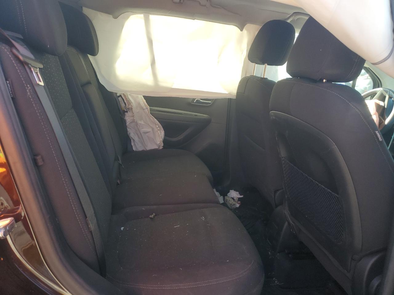 2020 Chevrolet Trax Ls VIN: KL7CJKSB3LB333965 Lot: 87038375