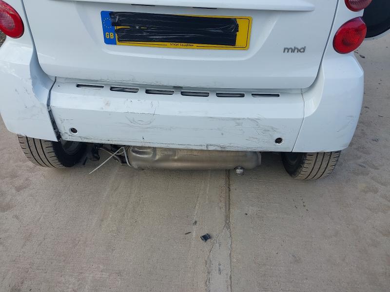 2011 SMART FORTWO COUPE PASSION MHD 2DR SOFTOUCH AUTO [2010]