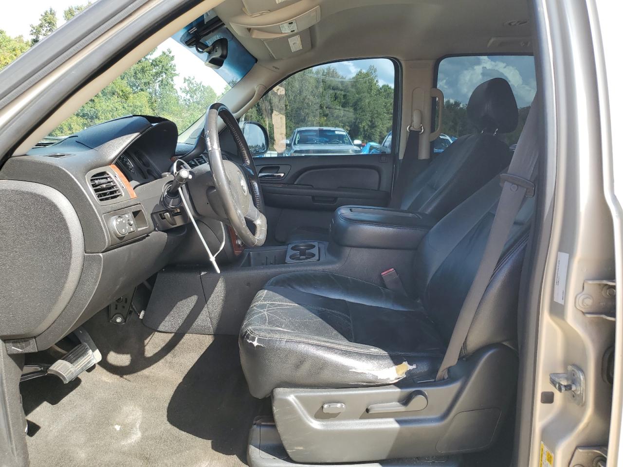 2007 Chevrolet Tahoe C1500 VIN: 1GNFC13JX7R370302 Lot: 81510285