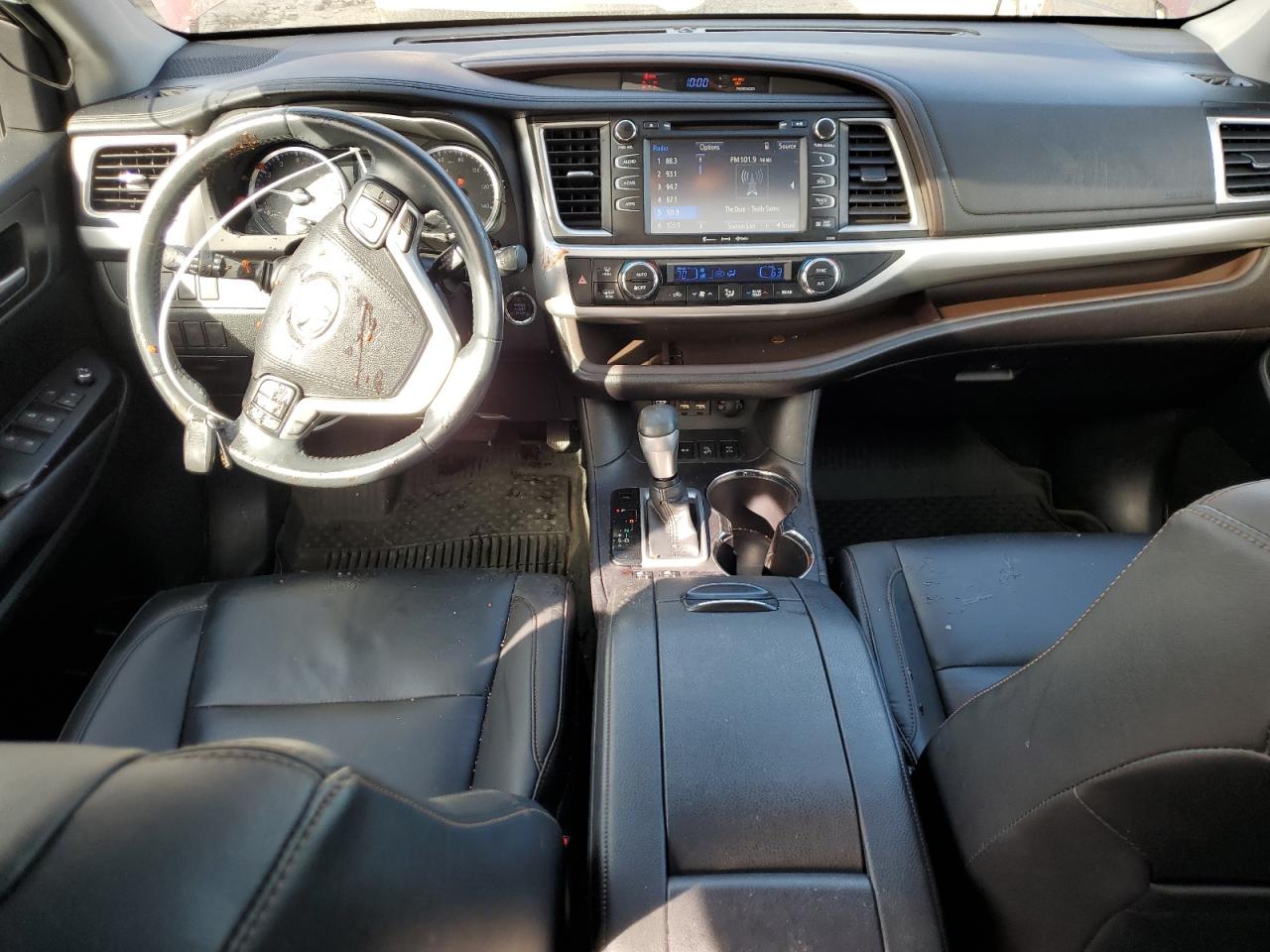 2019 Toyota Highlander Se VIN: 5TDJZRFH1KS945003 Lot: 81939025