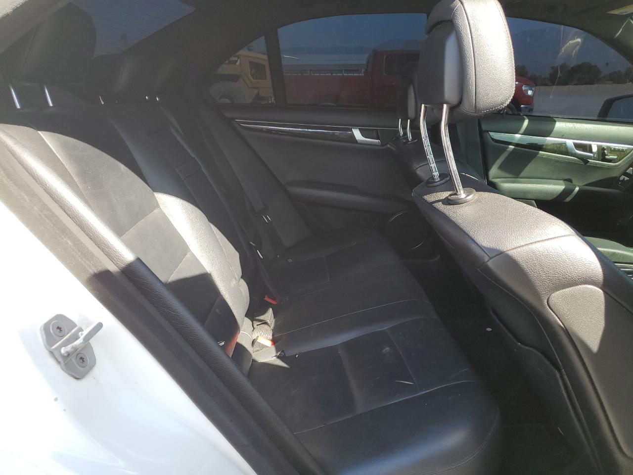 2012 Mercedes-Benz C 350 VIN: WDDGF5HB0CR221099 Lot: 82346925