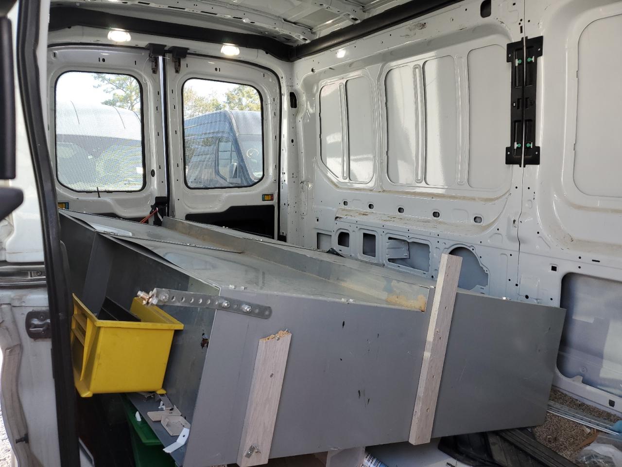 2020 Ford Transit Utility / Service Van VIN: 1FTBR1C88LKB10843 Lot: 86844195