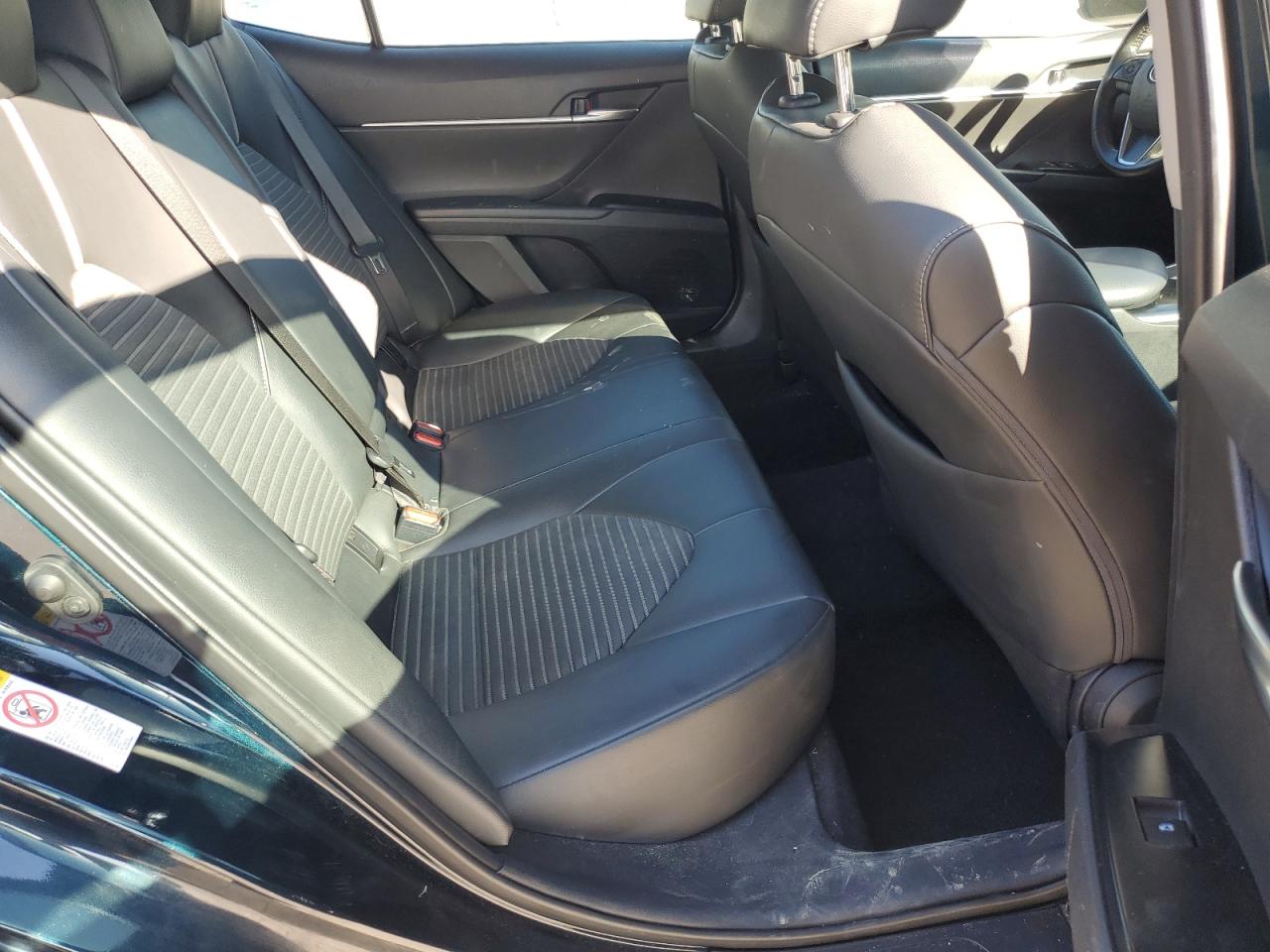 2019 Toyota Camry L VIN: 4T1B11HK4KU746377 Lot: 85077145