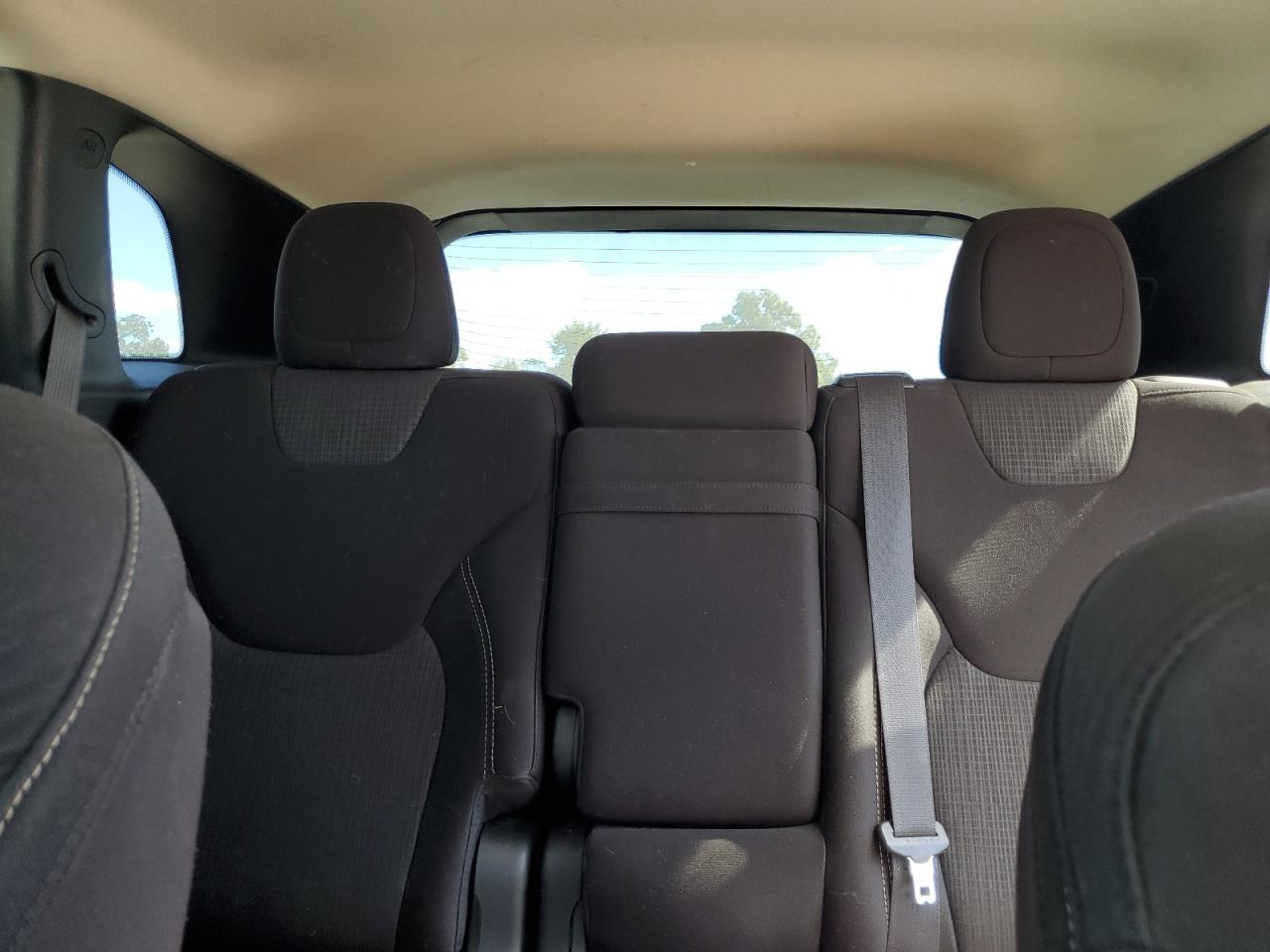 2015 Jeep Cherokee Latitude VIN: 1C4PJMCB8FW641452 Lot: 86244535