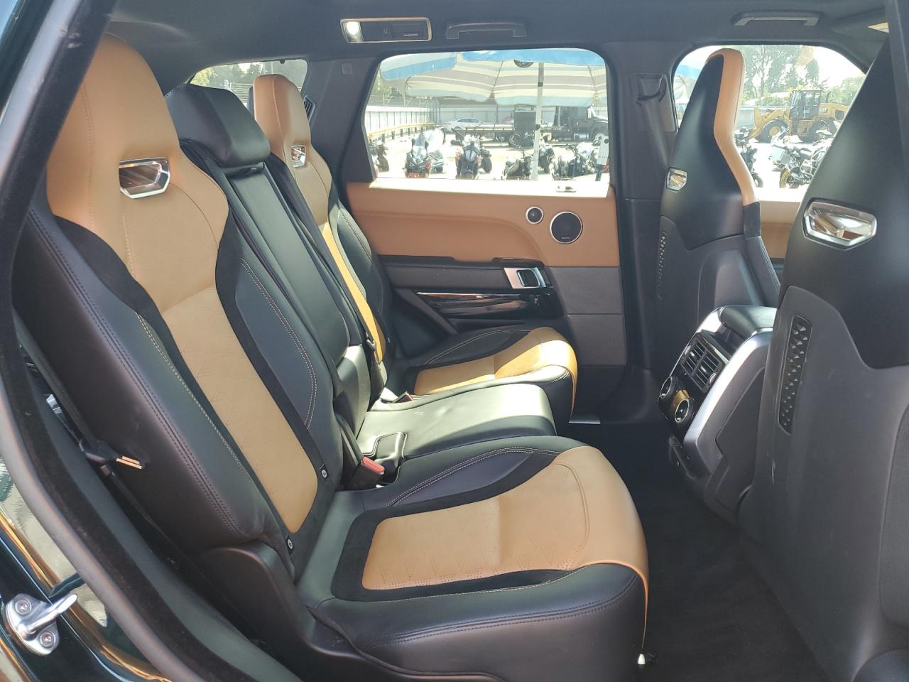 2018 Land Rover Range Rover Sport Svr VIN: SALWZ2SE3JA192250 Lot: 82755485