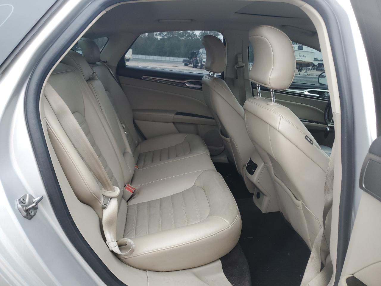 2017 Ford Fusion Se VIN: 3FA6P0H9XHR161059 Lot: 90139385