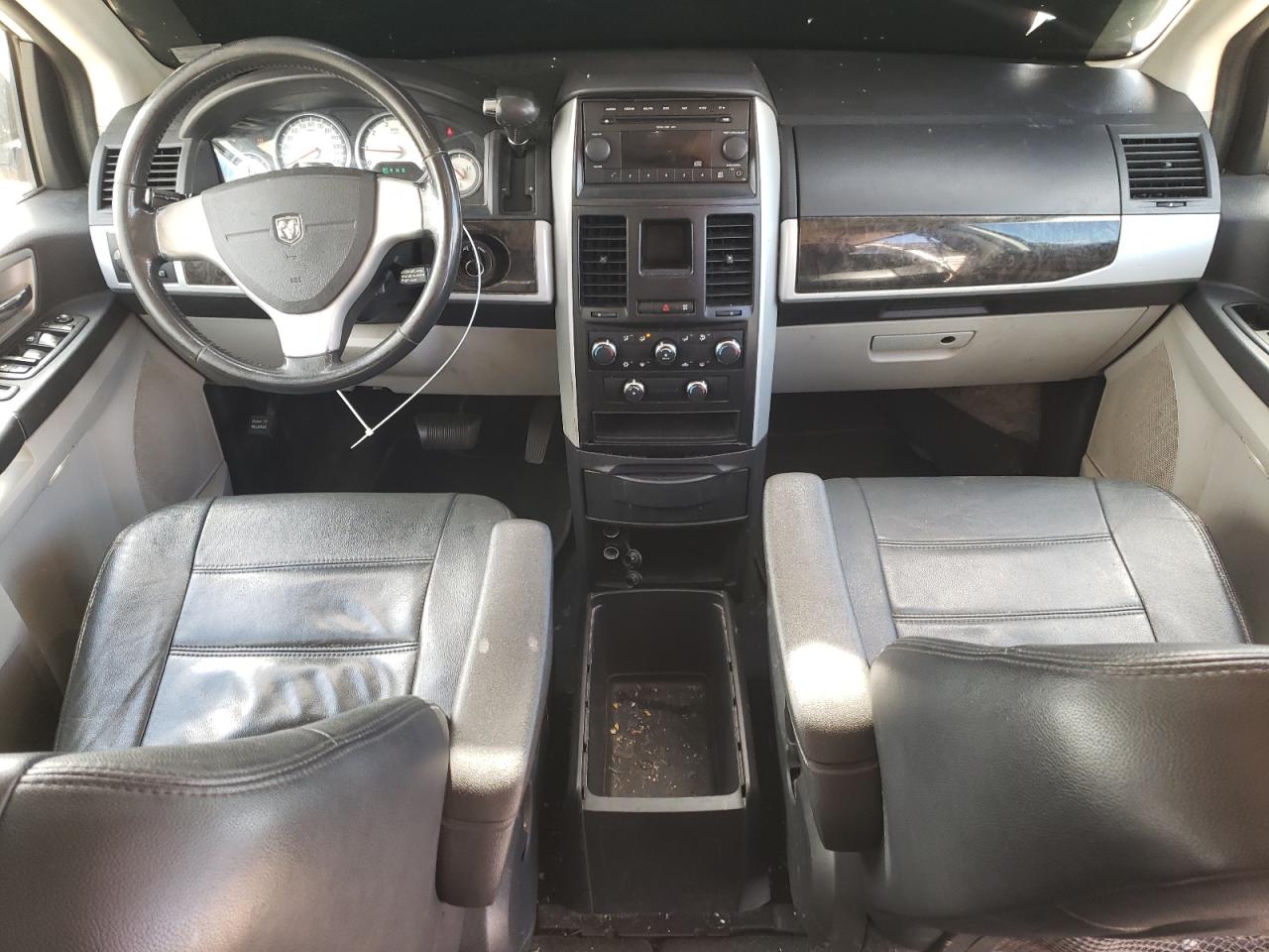 2010 Dodge Grand Caravan Sxt VIN: 2D4RN5D19AR195146 Lot: 86591255