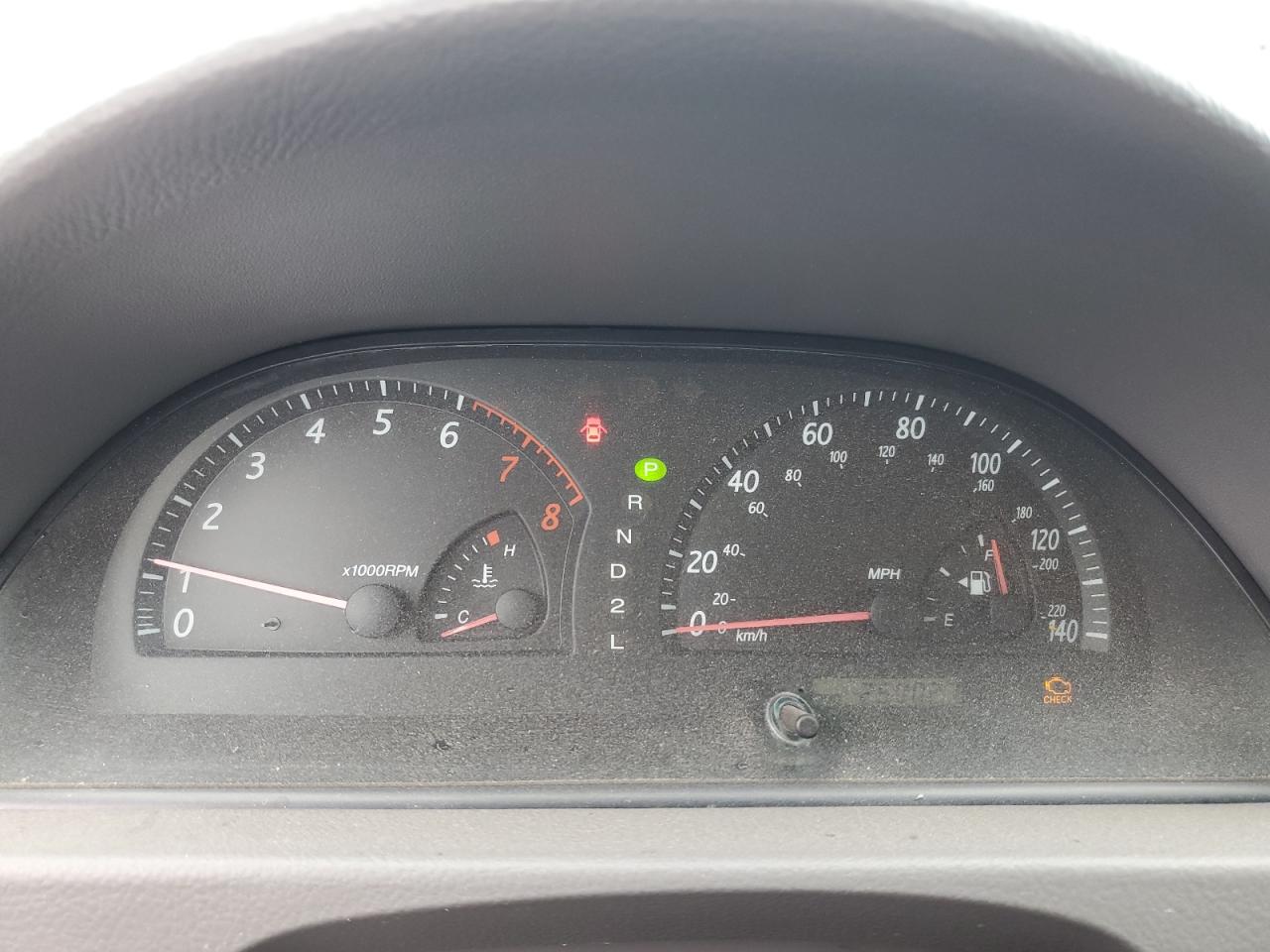 2003 Toyota Camry Le VIN: 4T1BE32K83U772569 Lot: 87109465