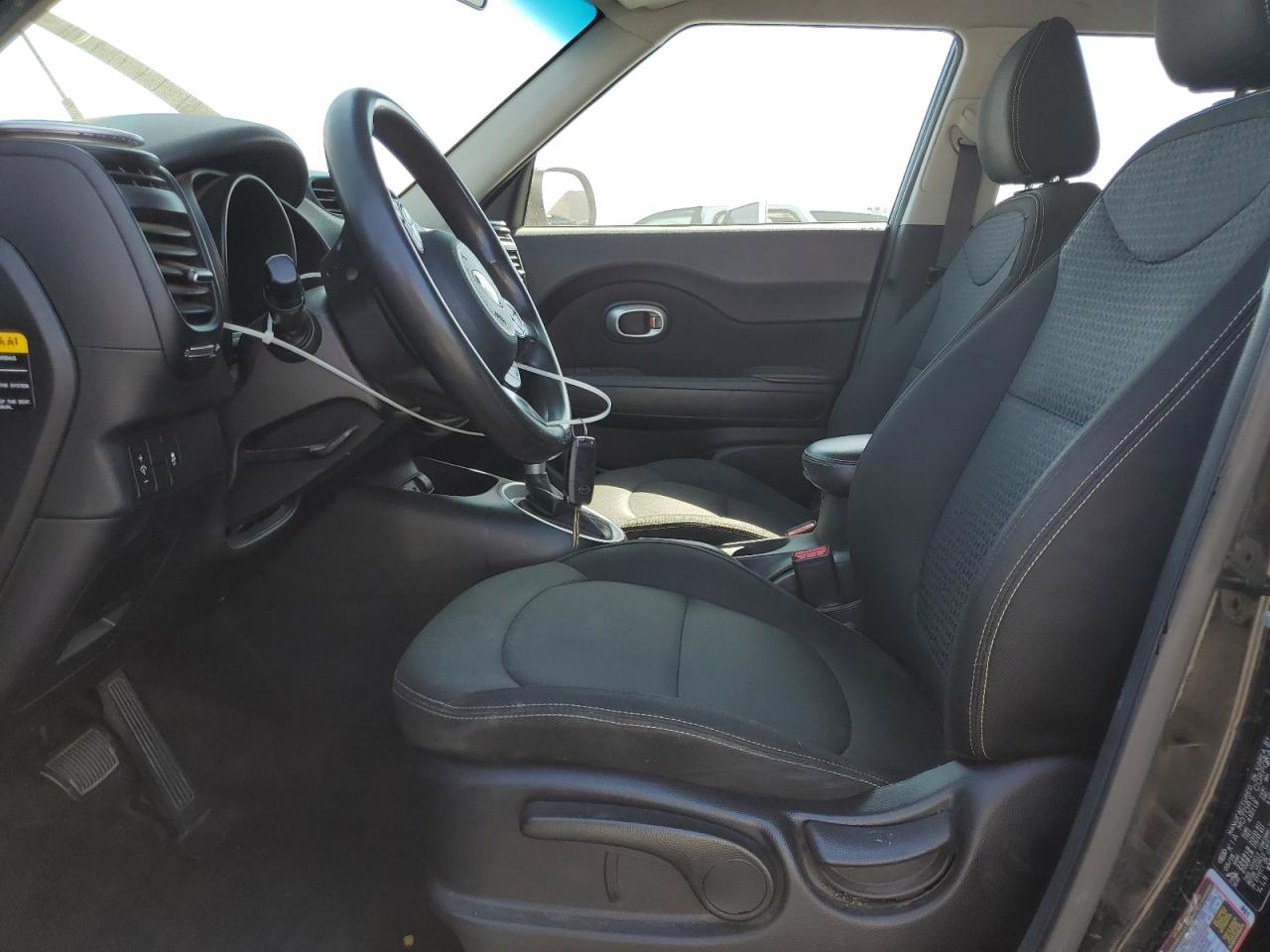 2016 Kia Soul + VIN: KNDJP3A50G7382267 Lot: 84611595