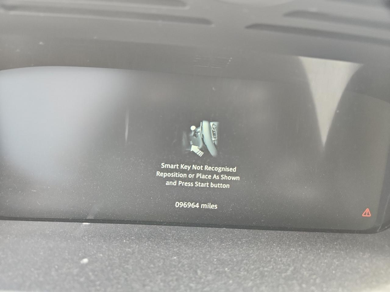 2017 Land Rover Range Rover Hse VIN: SALGS2FV2HA329742 Lot: 84617935