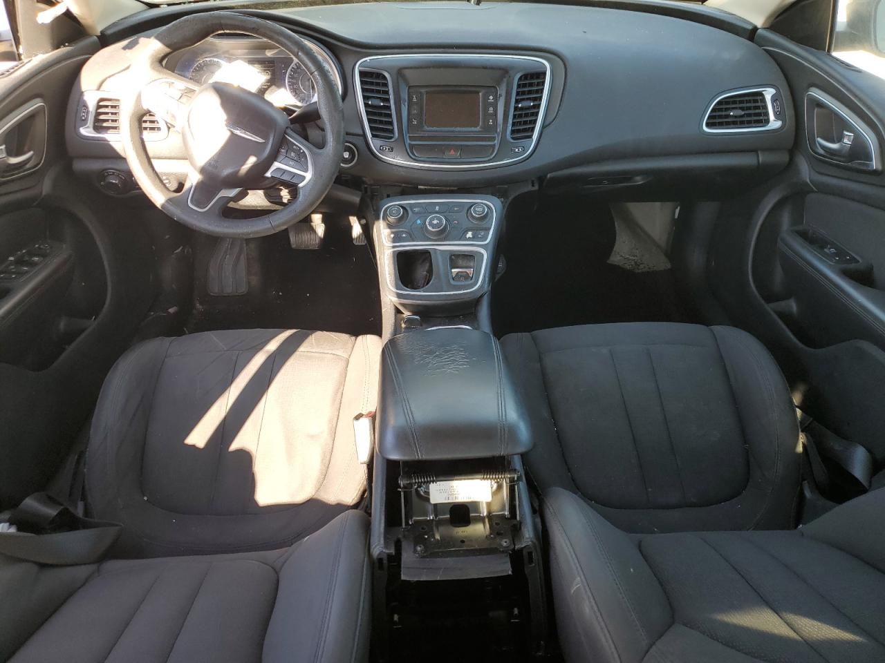 2016 Chrysler 200 Limited VIN: 1C3CCCAB8GN143382 Lot: 86551505