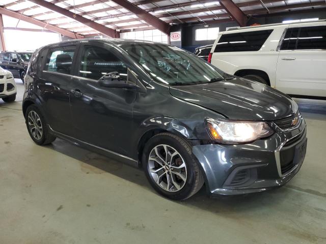 Hatchbacks CHEVROLET SONIC 2017 Szary