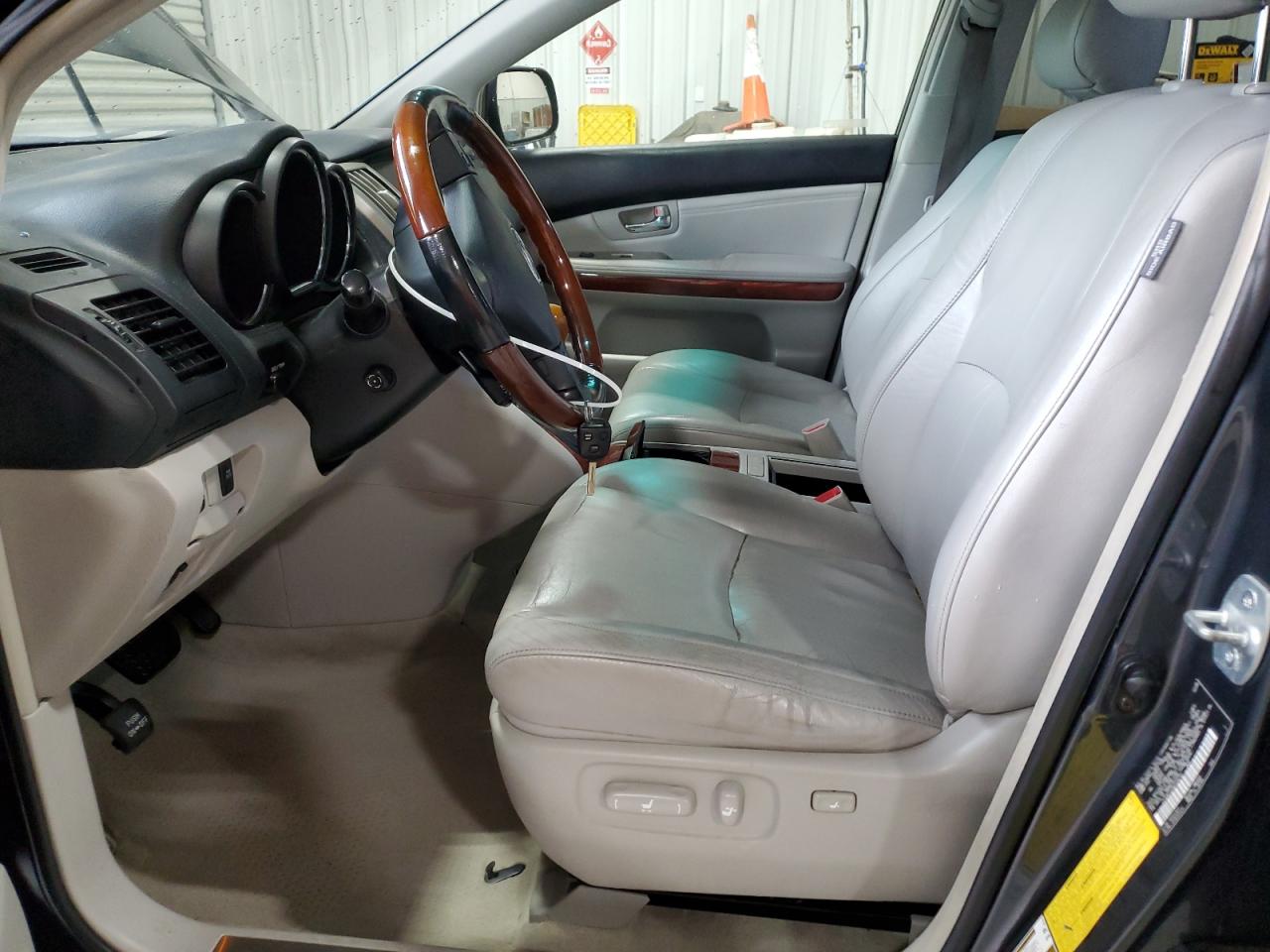 2006 Lexus Rx 330 VIN: JTJHA31U360104152 Lot: 82615365