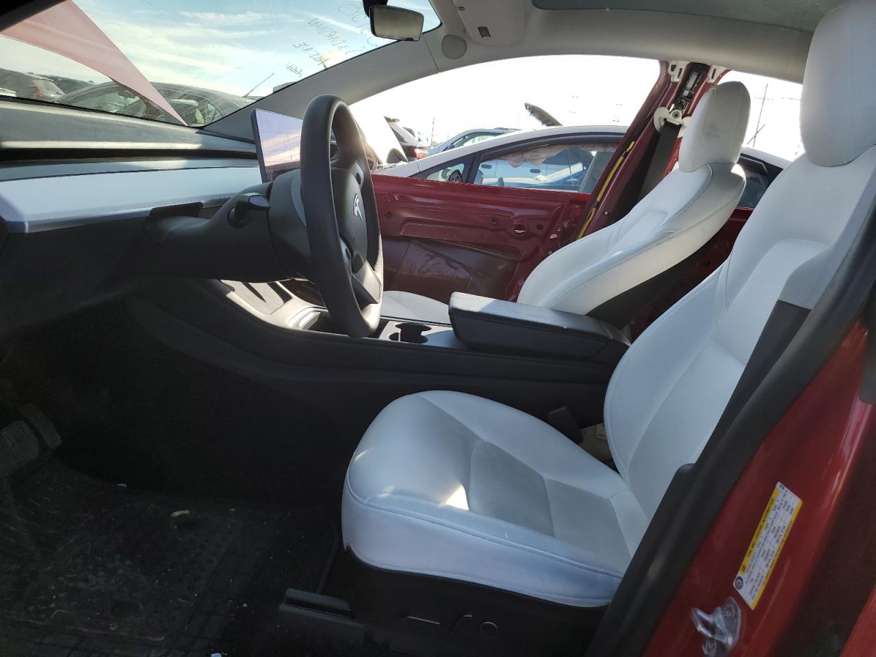 2022 Tesla Model Y VIN: 7SAYGAEE1NF361385 Lot: 87196155