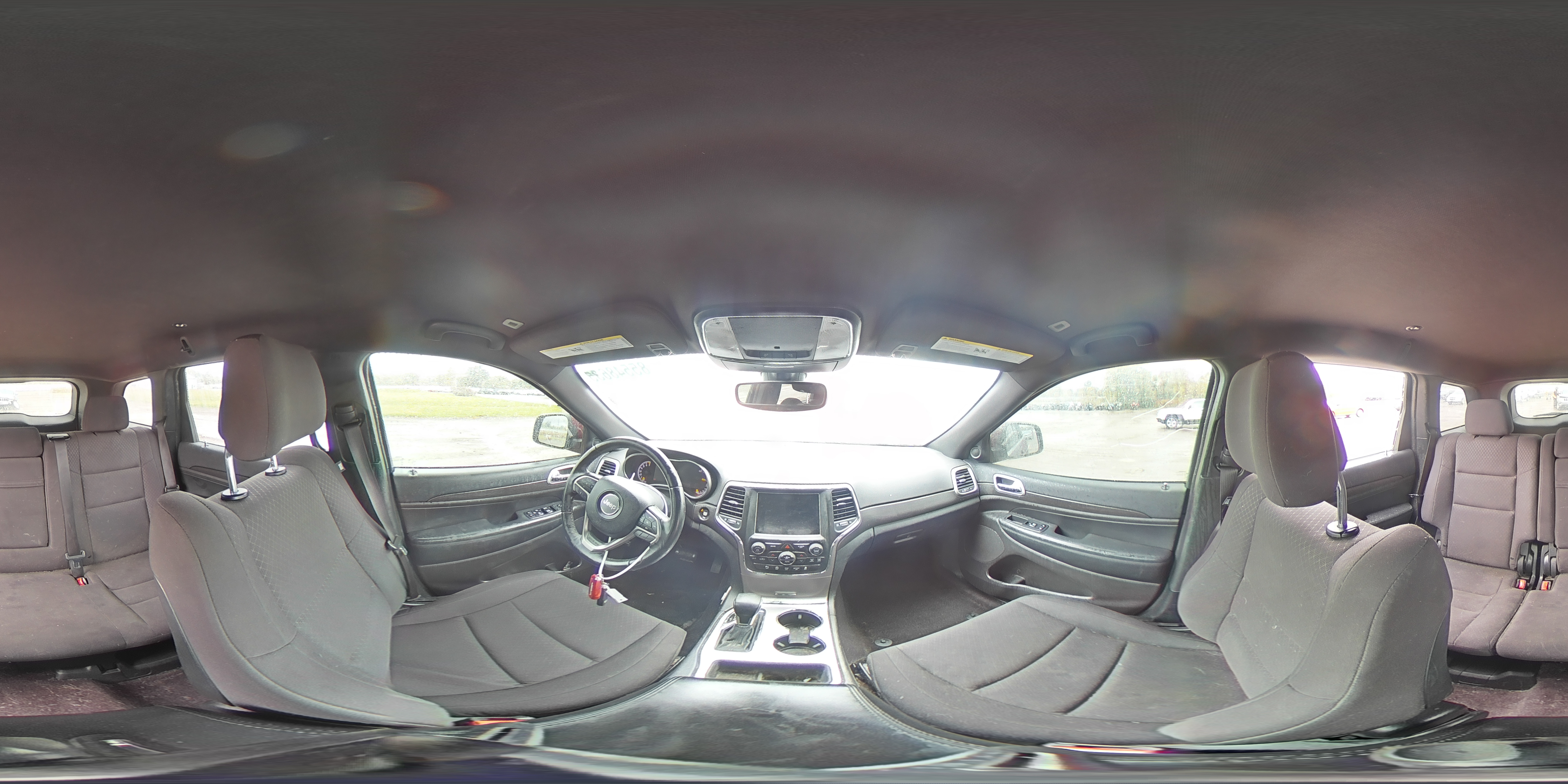 2018 Jeep Grand Cherokee Laredo VIN: 1C4RJFAG8JC335591 Lot: 85548635