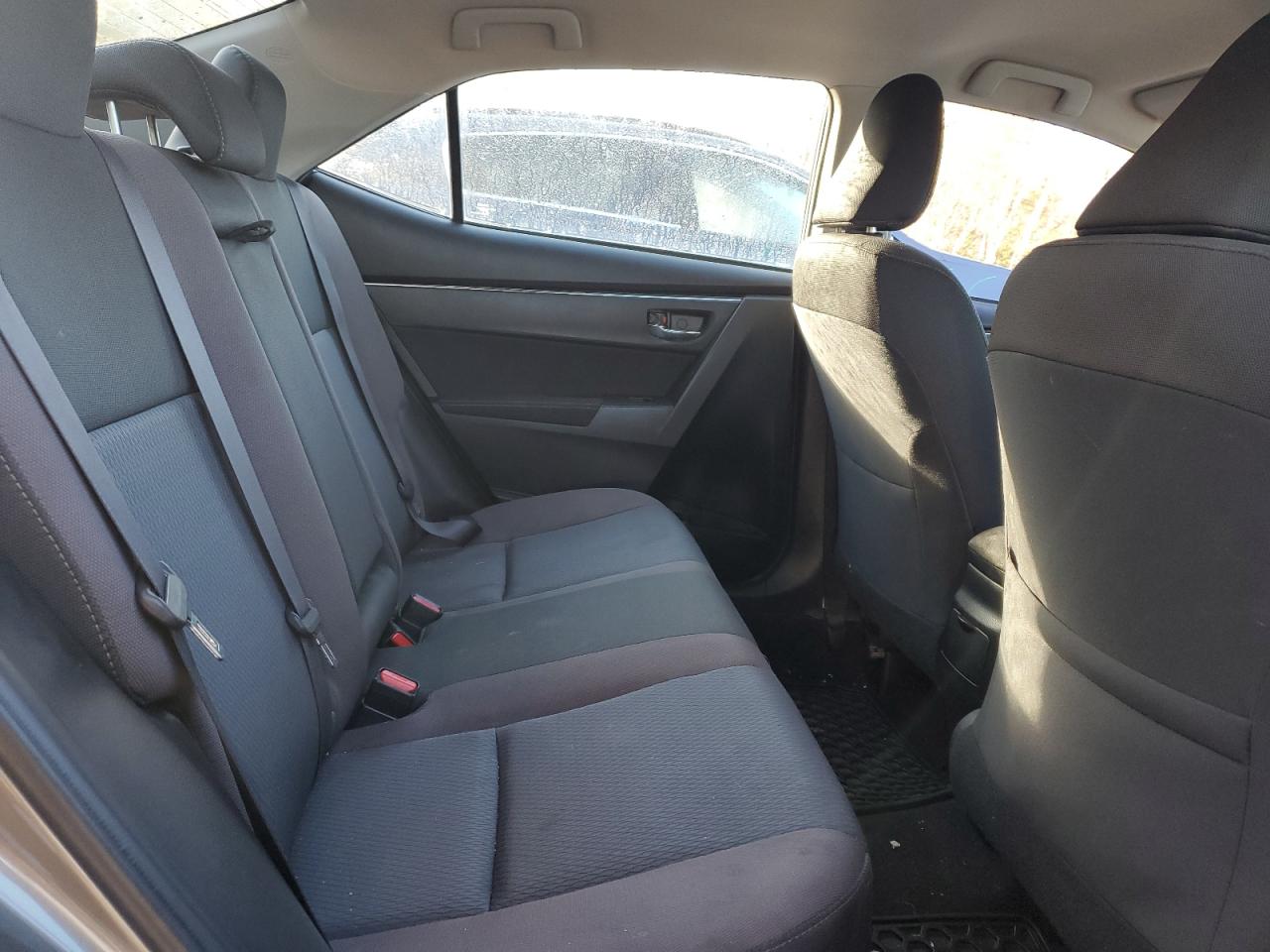 2017 Toyota Corolla L VIN: 2T1BURHE3HC875236 Lot: 85825505