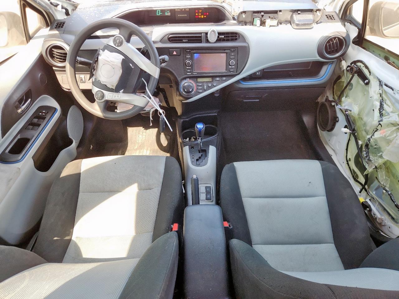 2012 Toyota Prius C VIN: JTDKDTB30C1519375 Lot: 82414805