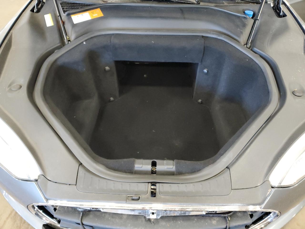 2013 Tesla Model S VIN: 5YJSA1DN1DFP22487 Lot: 82424785