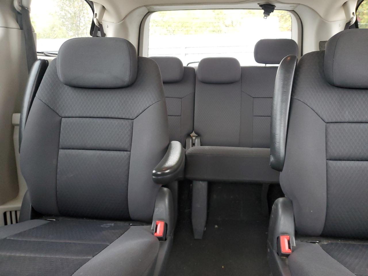 2010 Dodge Grand Caravan Se VIN: 2D4RN4DEXAR173184 Lot: 85346785