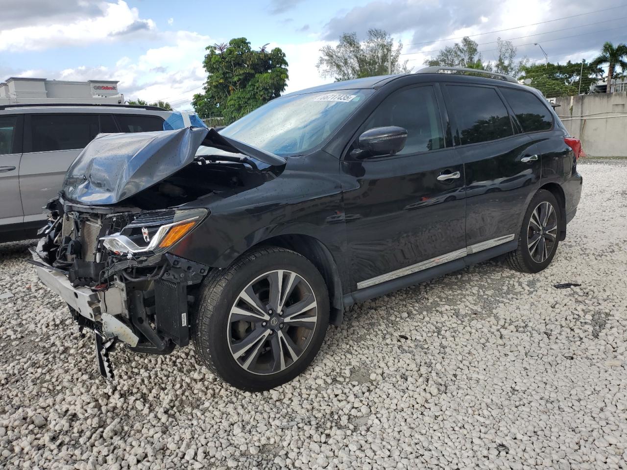 2017 Nissan Pathfinder S