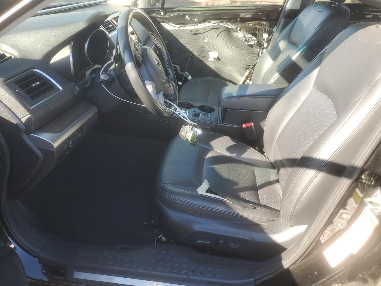 2017 Subaru Outback 2.5I Limited VIN: 4S4BSAKC3H3230833 Lot: 85089555