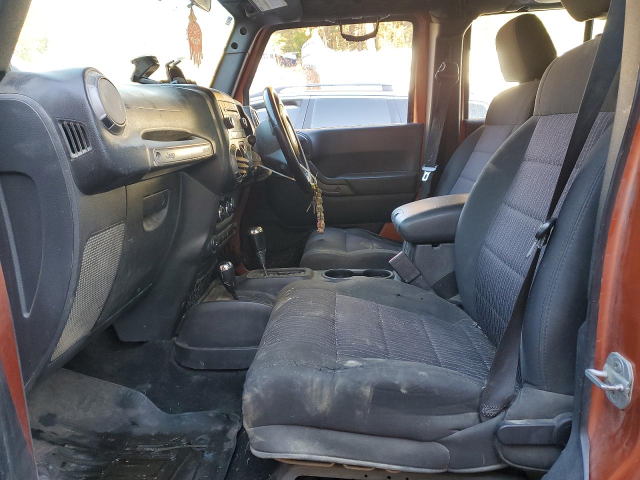 2011 Jeep Wrangler Unlimited Sport VIN: 1J4BZ3H15BL602689 Lot: 84590395