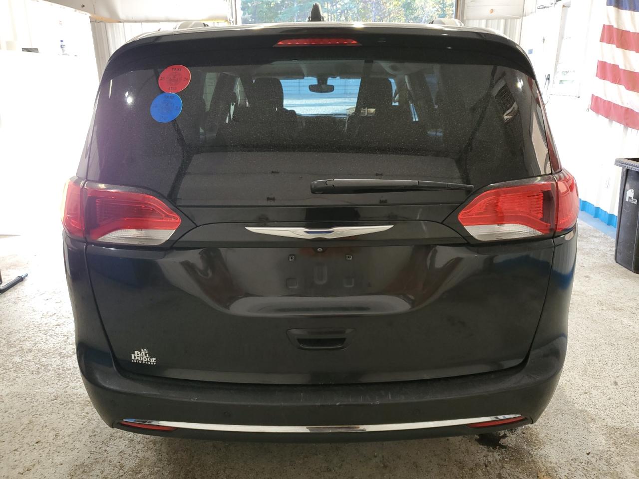 2018 Chrysler Pacifica Touring L VIN: 2C4RC1BGXJR115341 Lot: 86633875