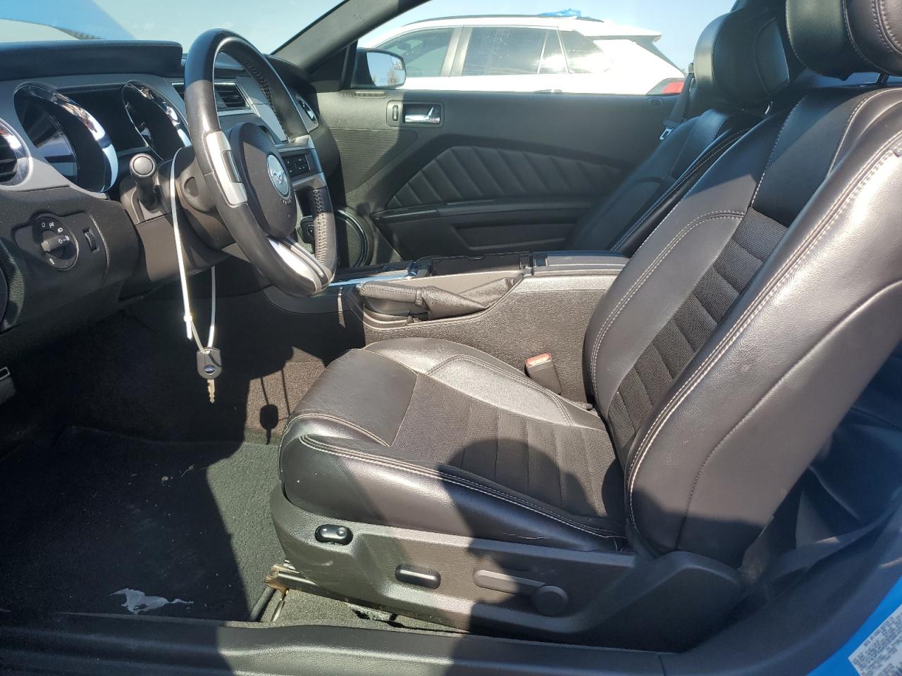 2013 Ford Mustang VIN: 1ZVBP8AM3D5218895 Lot: 82201245