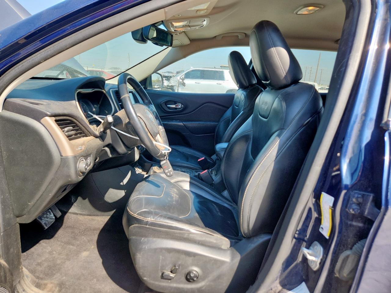 2015 Jeep Cherokee Limited VIN: 1C4PJLDS5FW608336 Lot: 81890455