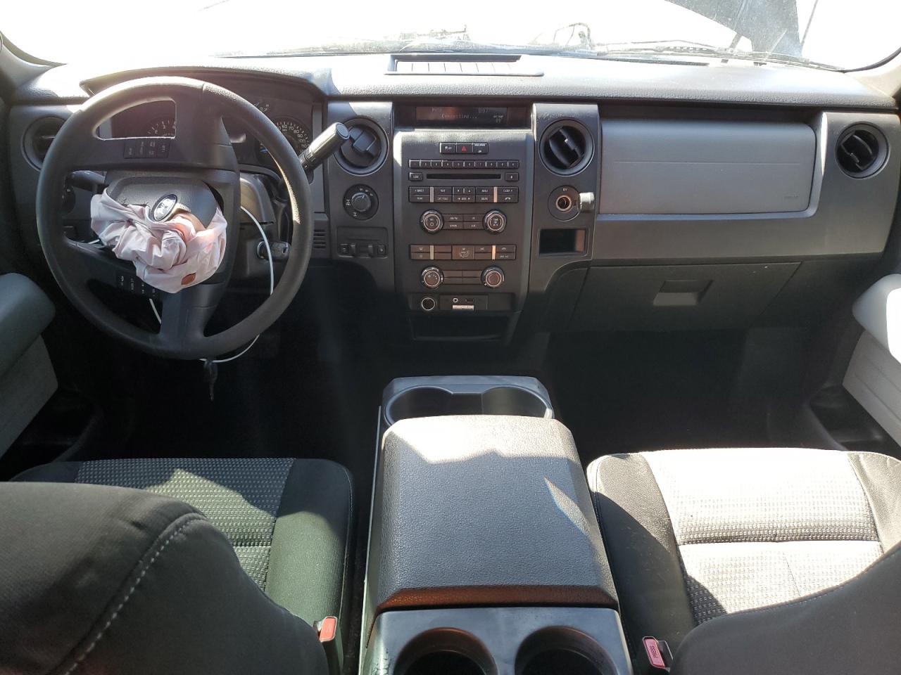 2014 Ford F150 Supercrew VIN: 1FTFW1EFXEFB43697 Lot: 82190725