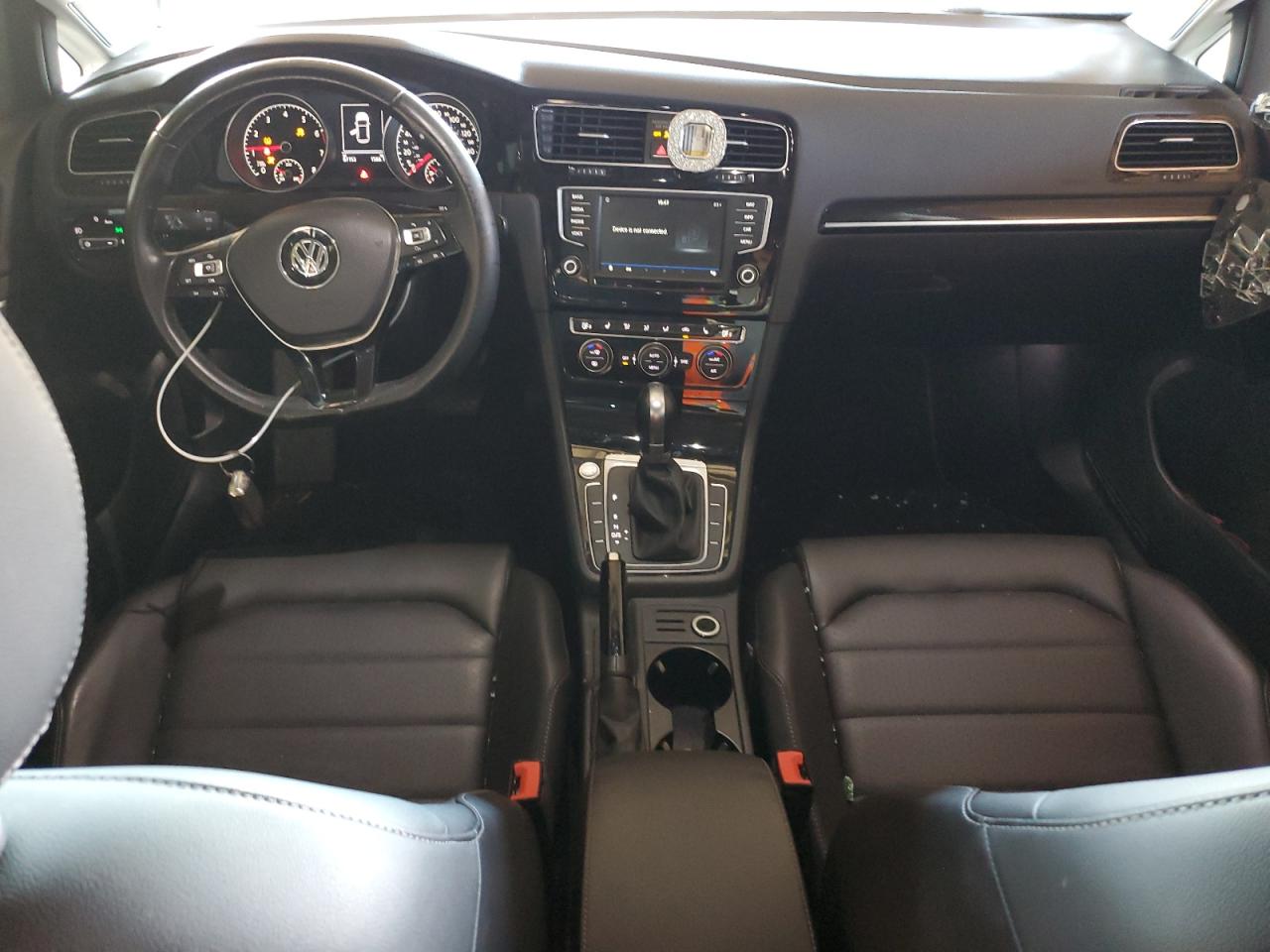 2017 Volkswagen Golf S VIN: 3VW217AU3HM015243 Lot: 87117035