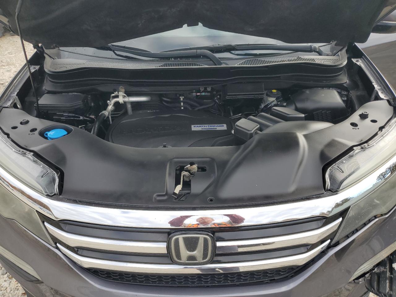 2016 Honda Pilot Touring VIN: 5FNYF6H94GB024093 Lot: 89809185