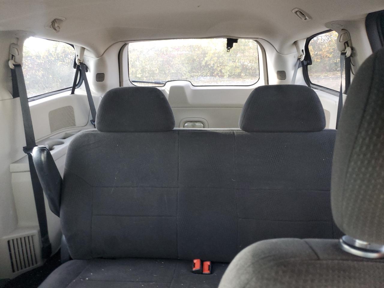 2011 Dodge Grand Caravan Express VIN: 2D4RN4DG5BR652583 Lot: 83788155