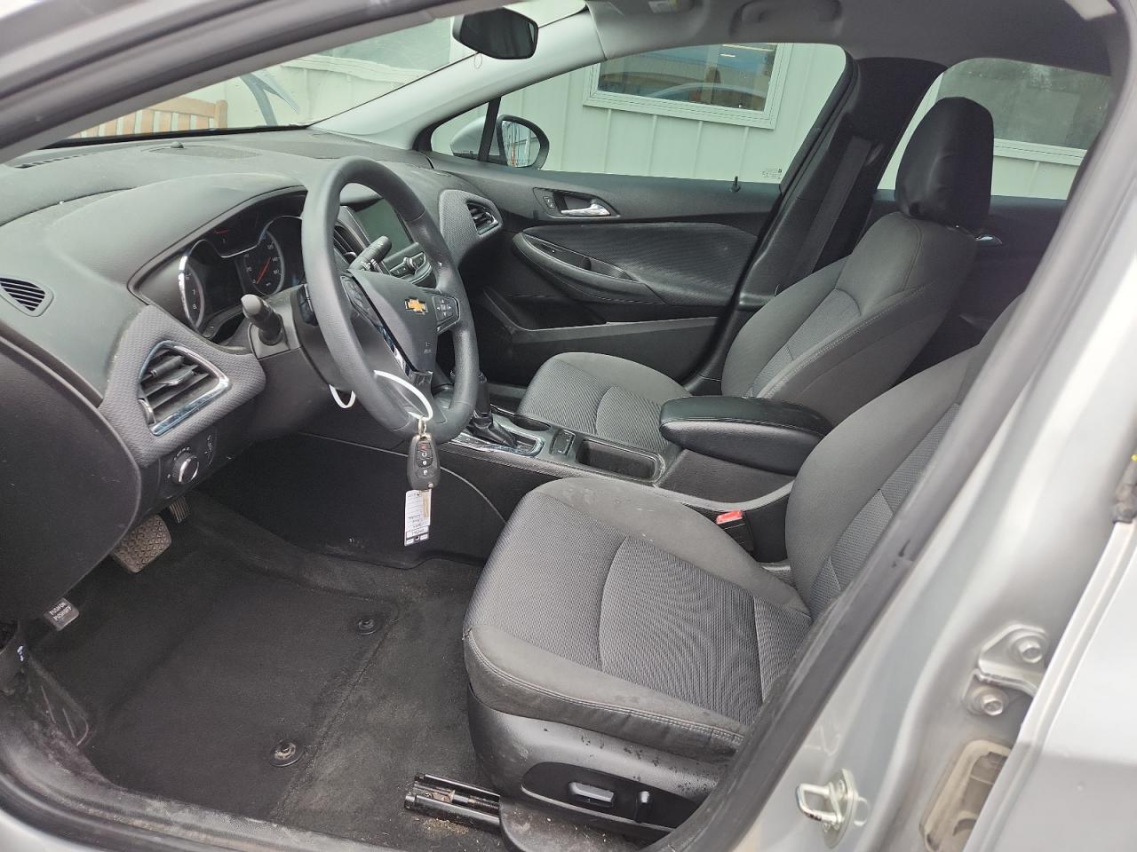 2019 Chevrolet Cruze Lt VIN: 1G1BE5SM1K7123221 Lot: 85905685