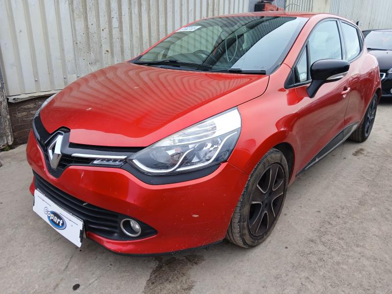 2015 RENAULT CLIO 1.2 16V DYNAMIQUE MEDIANAV 5DR for sale at Copart PETERLEE