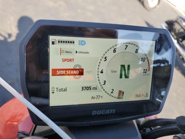 2025 DUCATI STREETFIGHTER V2  