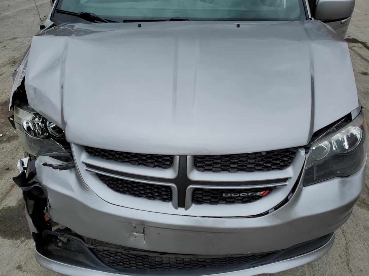 2016 Dodge Grand Caravan R/T VIN: 2C4RDGEG6GR265063 Lot: 90021035