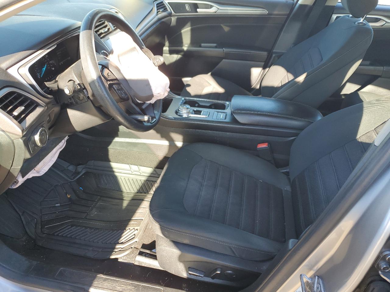 2020 Ford Fusion Se VIN: 3FA6P0HD2LR248290 Lot: 87256795