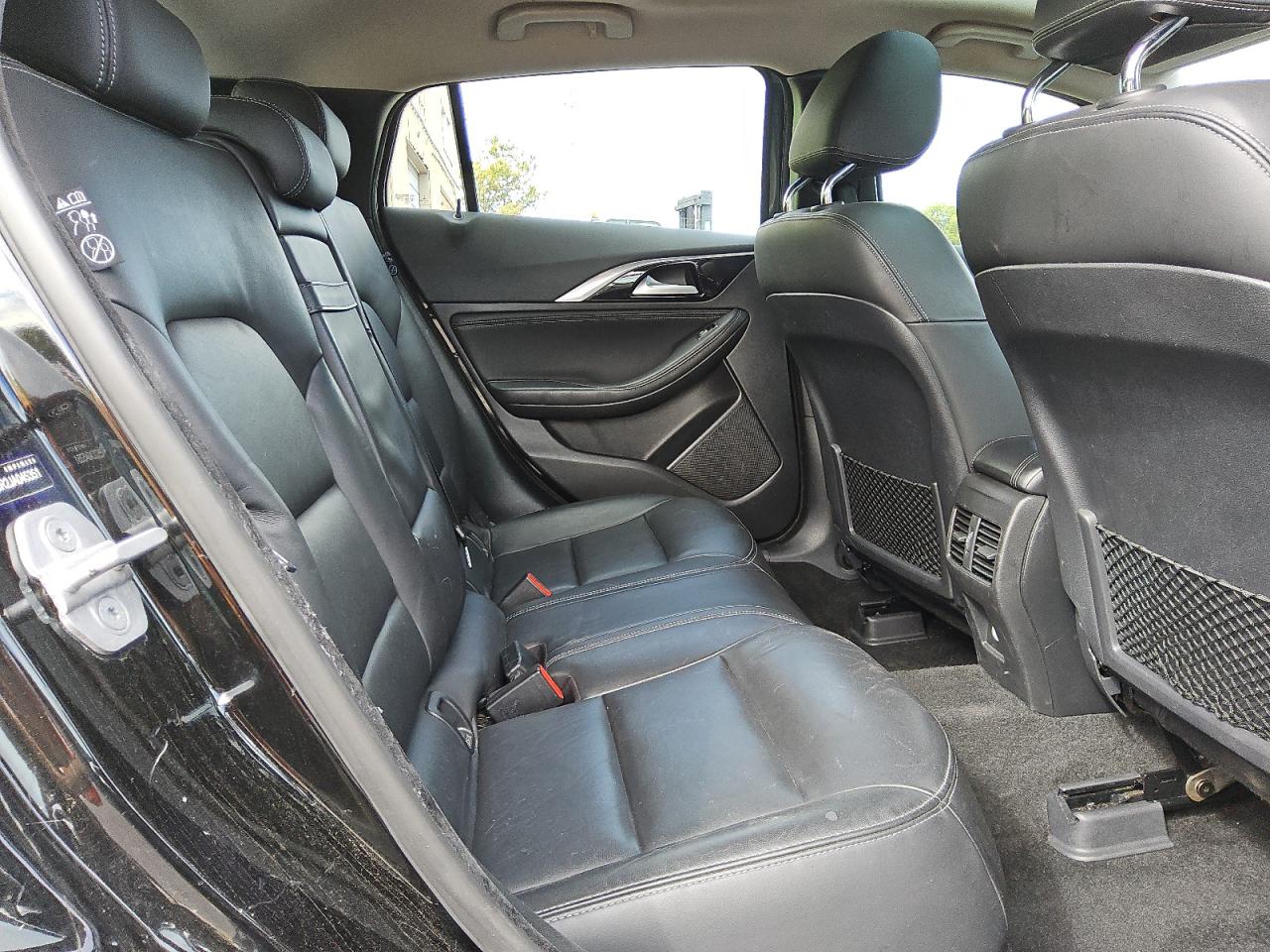 2018 Infiniti Qx30 Base VIN: SJKCH5CR2JA045351 Lot: 94116455