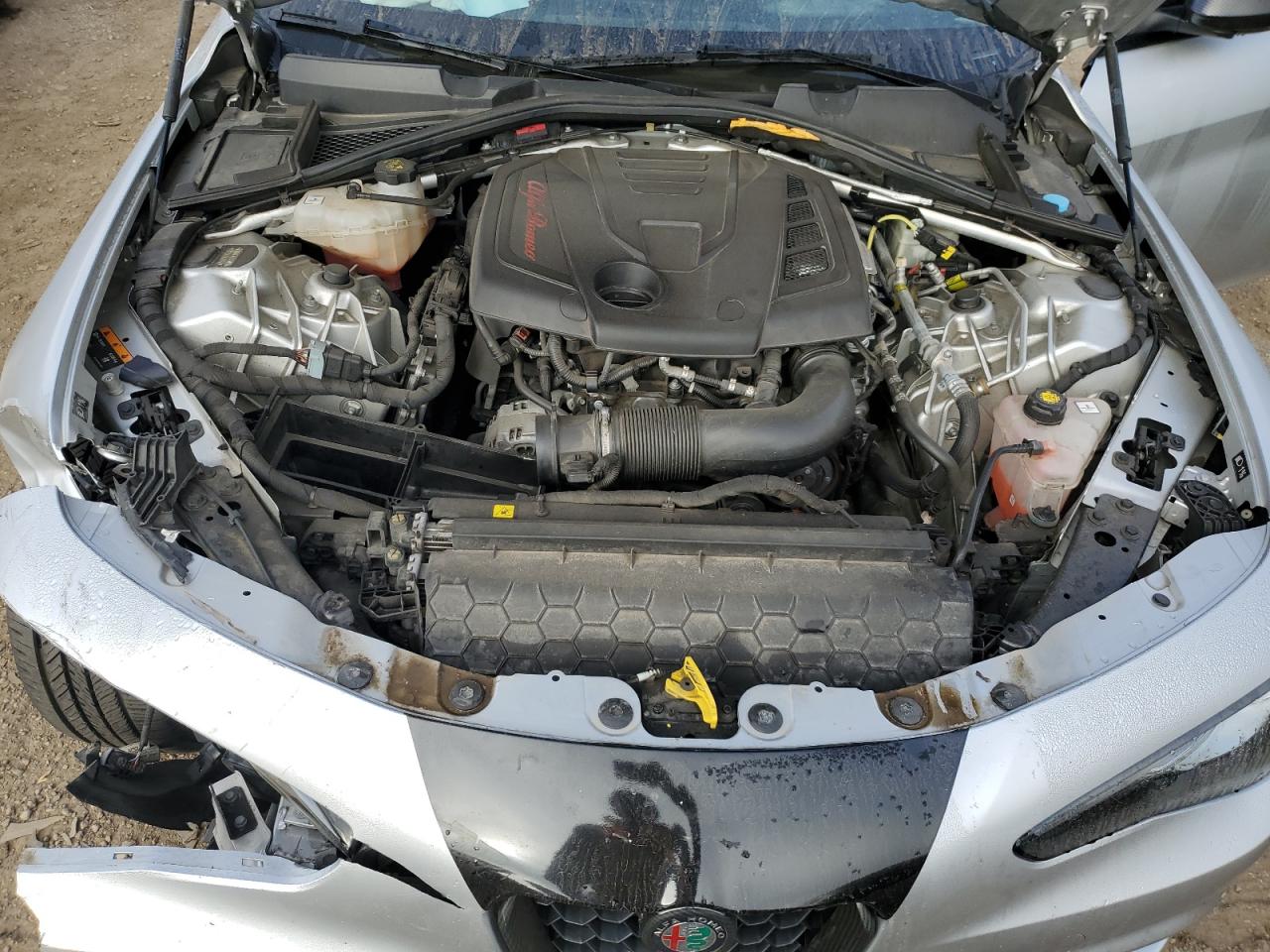 2018 Alfa Romeo Giulia Ti Q4 VIN: ZARFAEEN5J7572852 Lot: 90059995