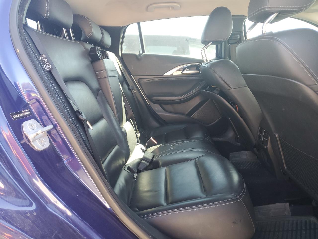 2018 Infiniti Qx30 Base VIN: SJKCH5CR5JA043884 Lot: 87098185