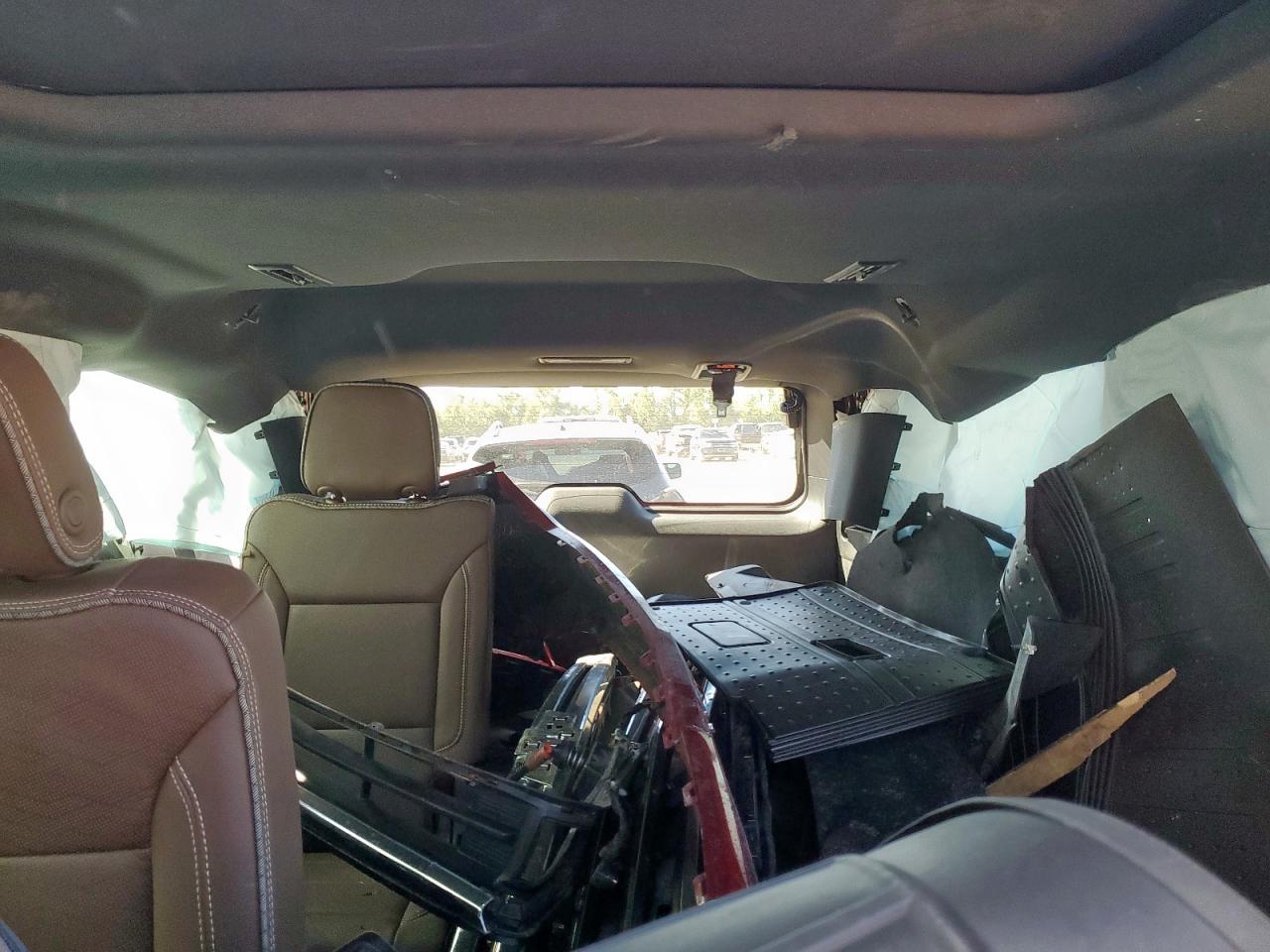 2022 Chevrolet Tahoe K1500 High Country VIN: 1GNSKTKT4NR289213 Lot: 90018215