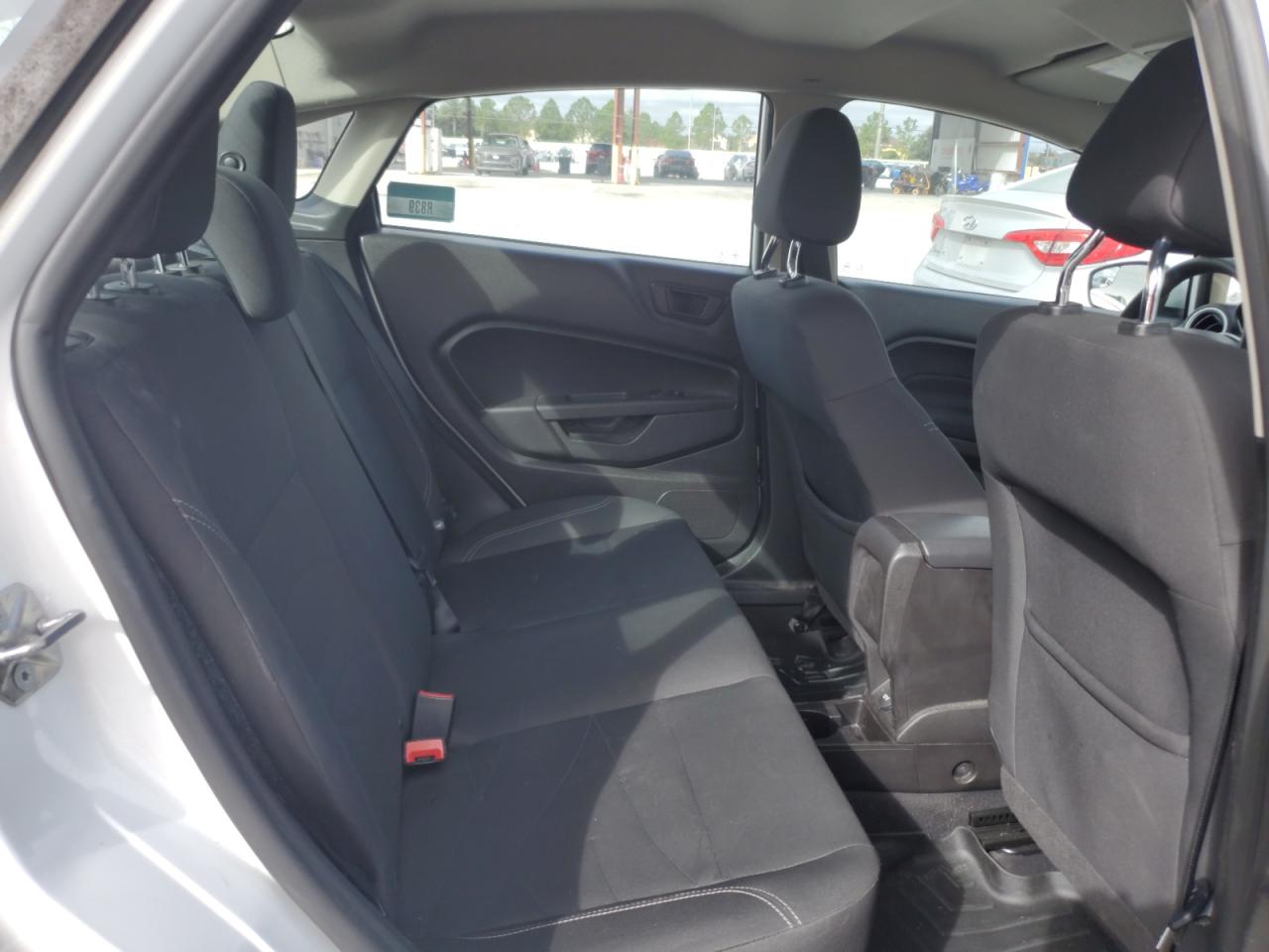 2017 Ford Fiesta Se VIN: 3FADP4BJ6HM144211 Lot: 82401885